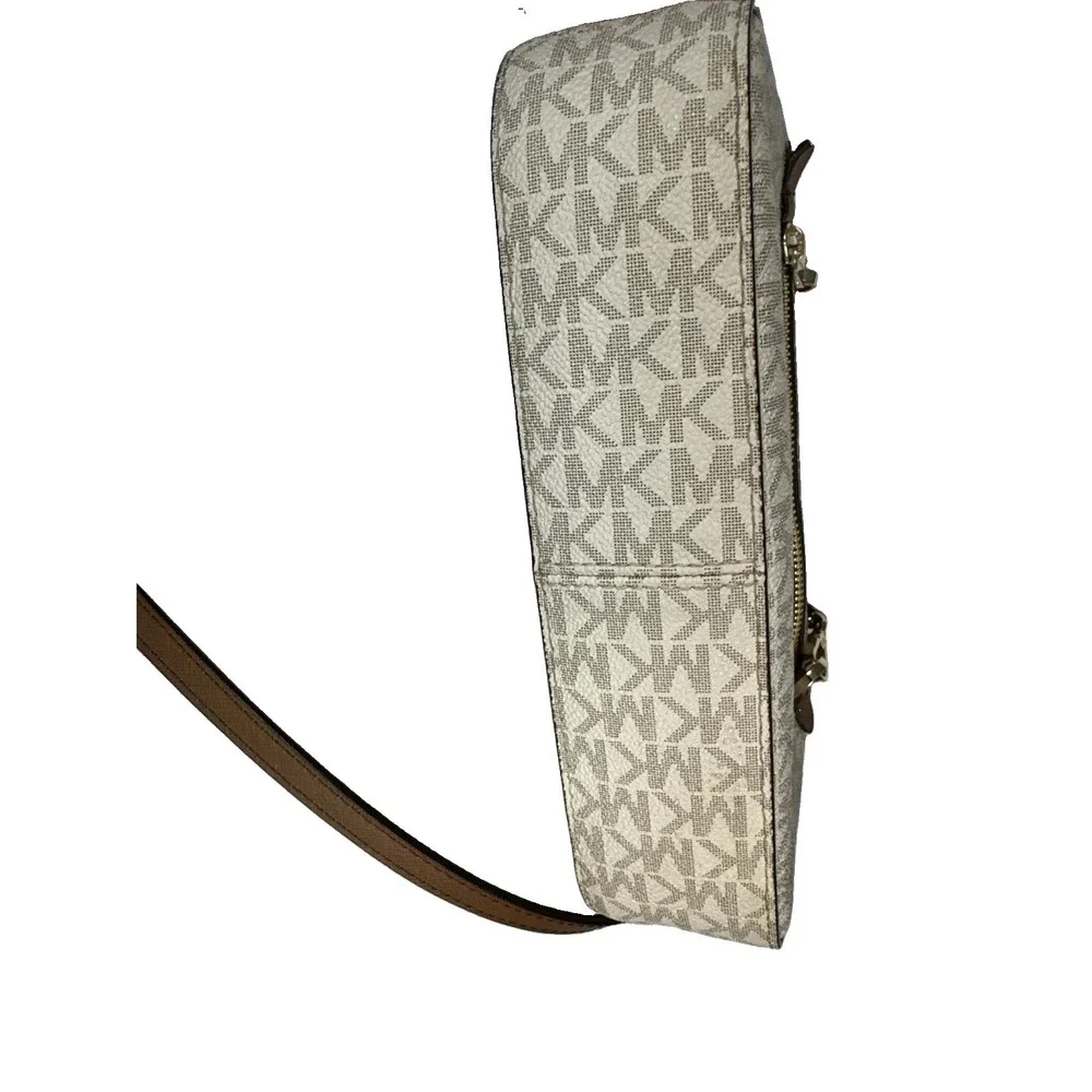 Michael Kors Jet Set Large Logo Crossbody Bag Vanilla Zip Chain Strap